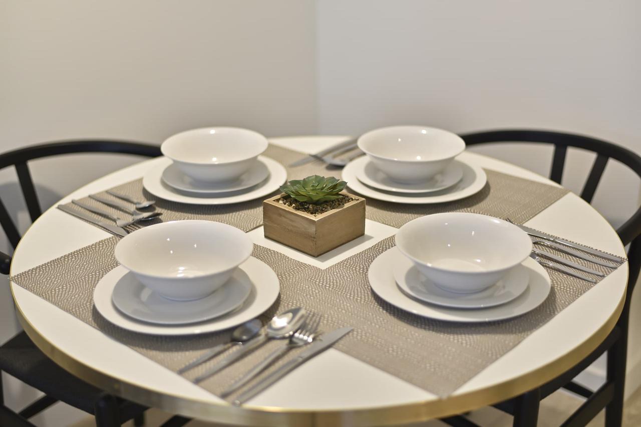 Domo - Empire Apartment