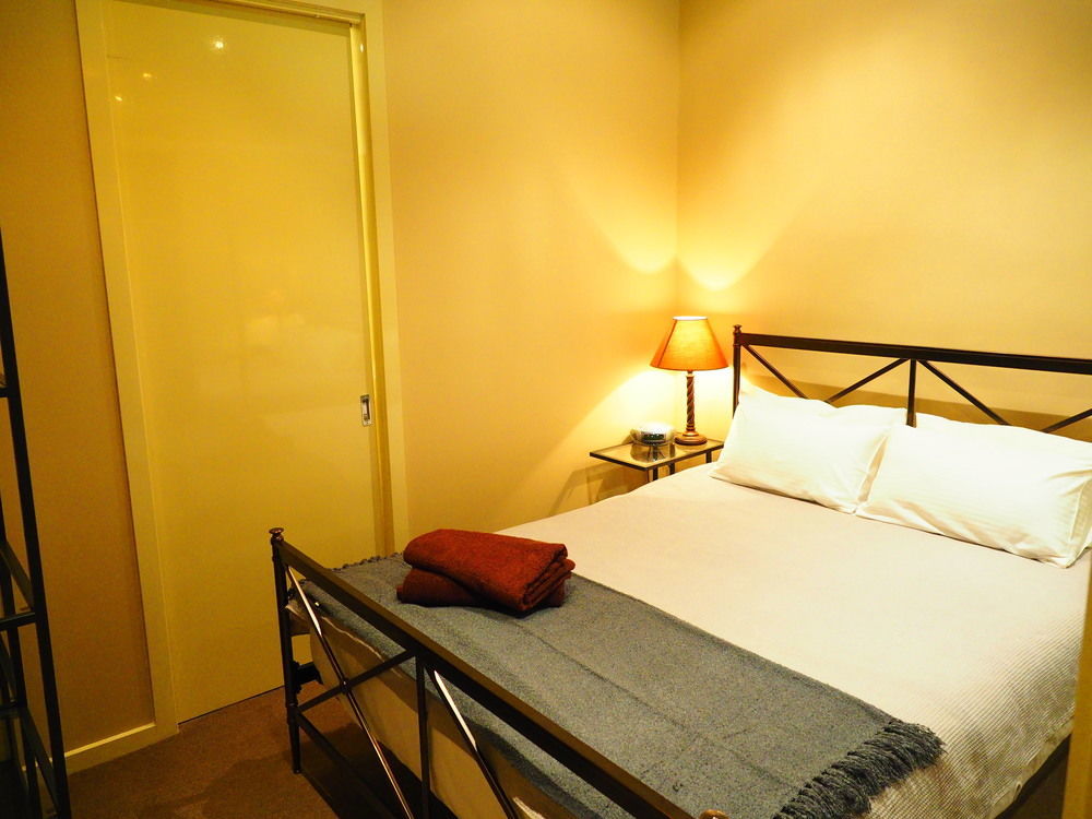 Aparthotel Flinders Lane