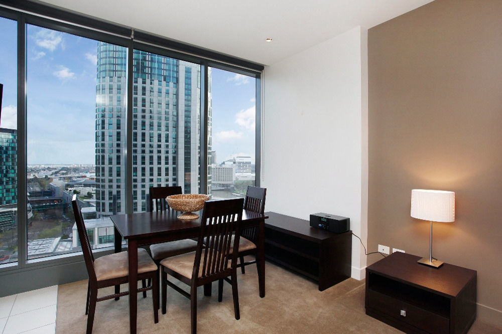 Corporate Keys - Freshwater Place Aparthotel 4*