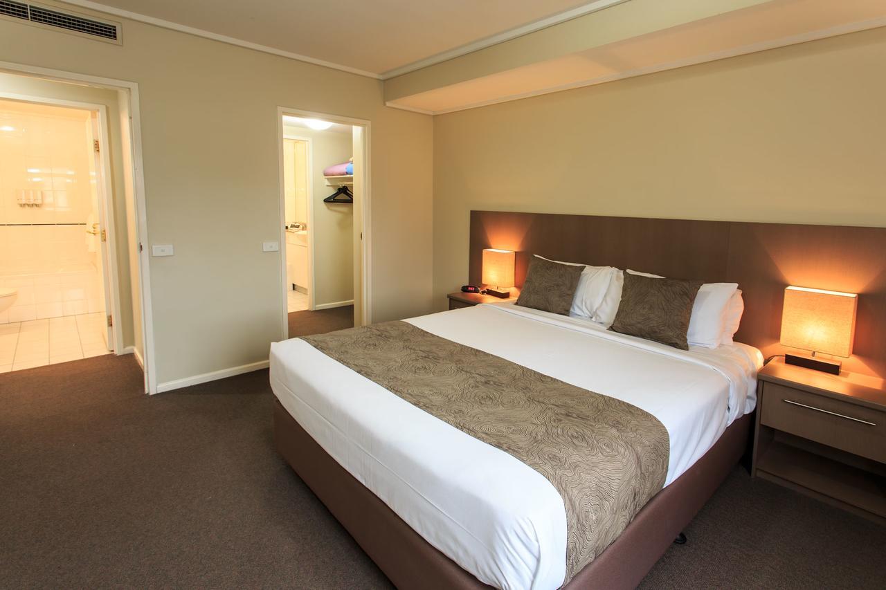 Paramount 4* Melbourne