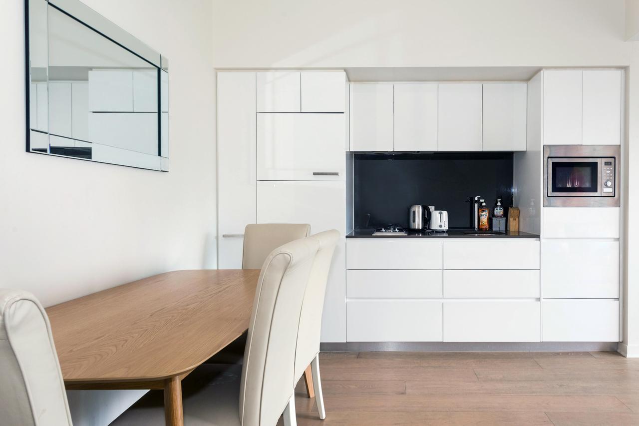 The Prestige 2bd Cbd Melbourne