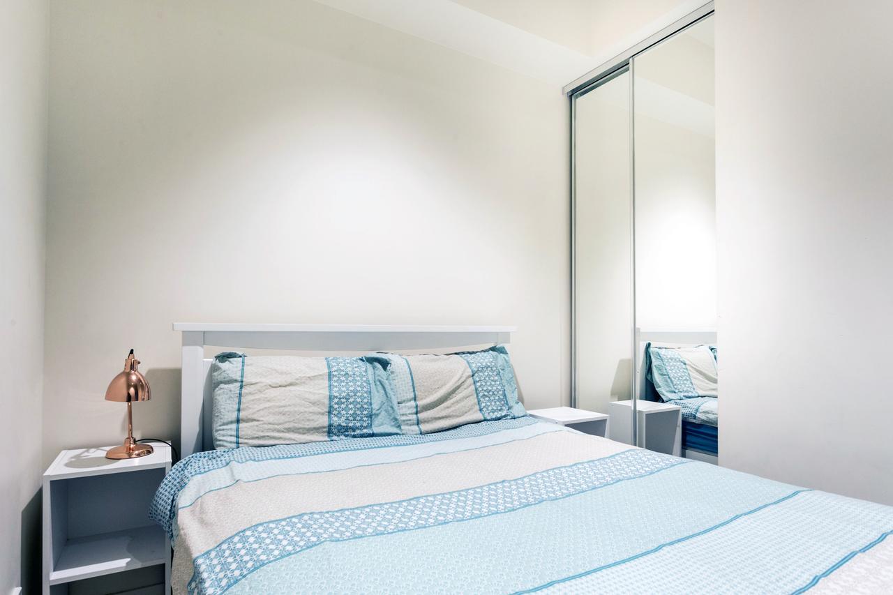 Apartment The Prestige 2bd Cbd Melbourne