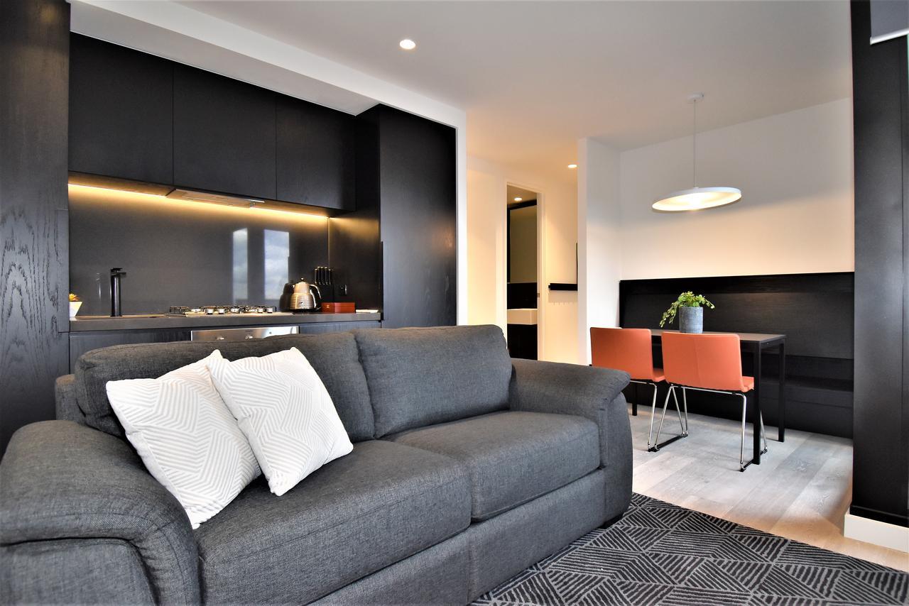 Melbourne Empire Apartments Apartment