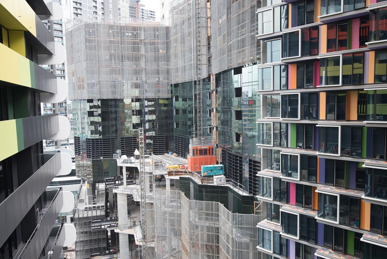 Melbournian Luxury Lifestyle 1br Apartment Melbourne