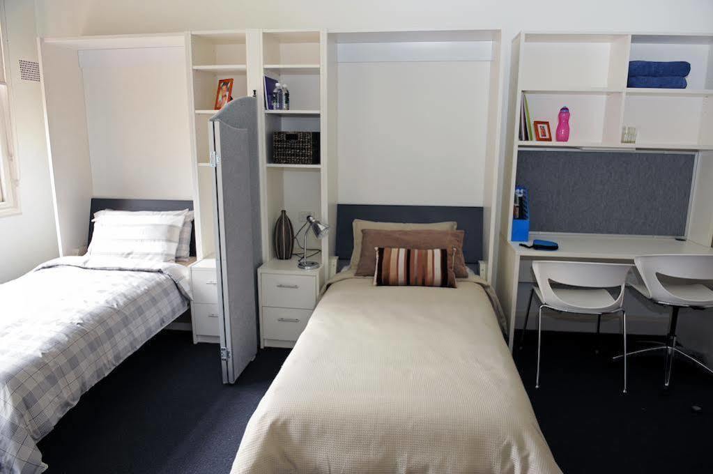 Yarra House