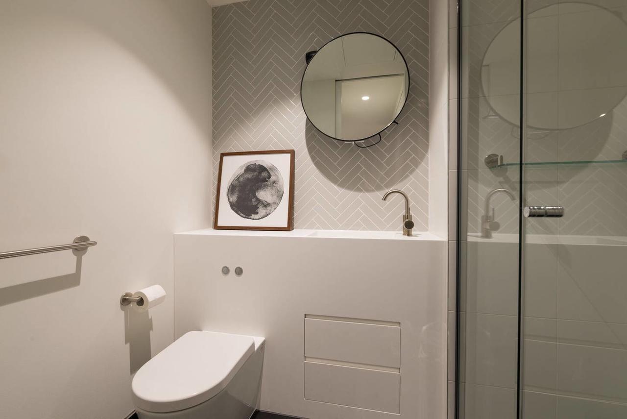 Apartment Eq Tower Luxury 2 Bedroom Skyline Cbd Melbourne