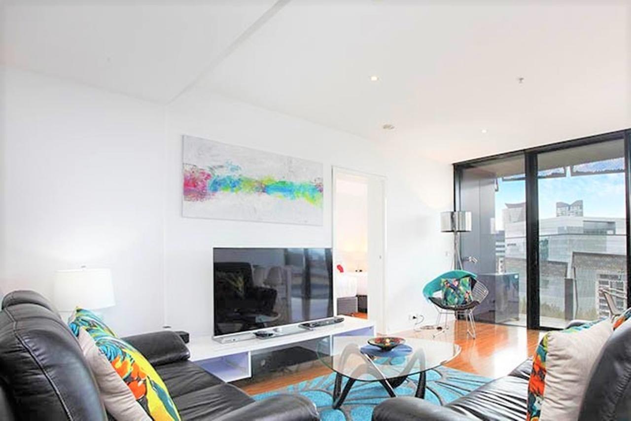 Docklands Executive -