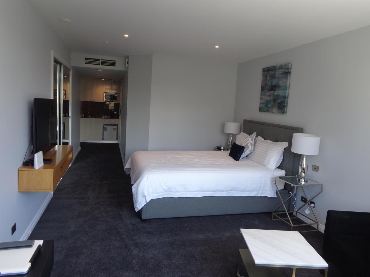 Privatestudio In Quay West Building *