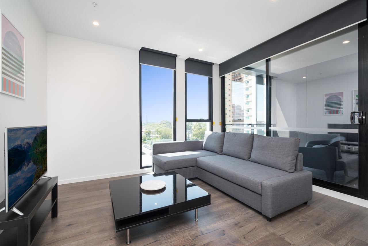 Collingwood Cribs * Melbourne