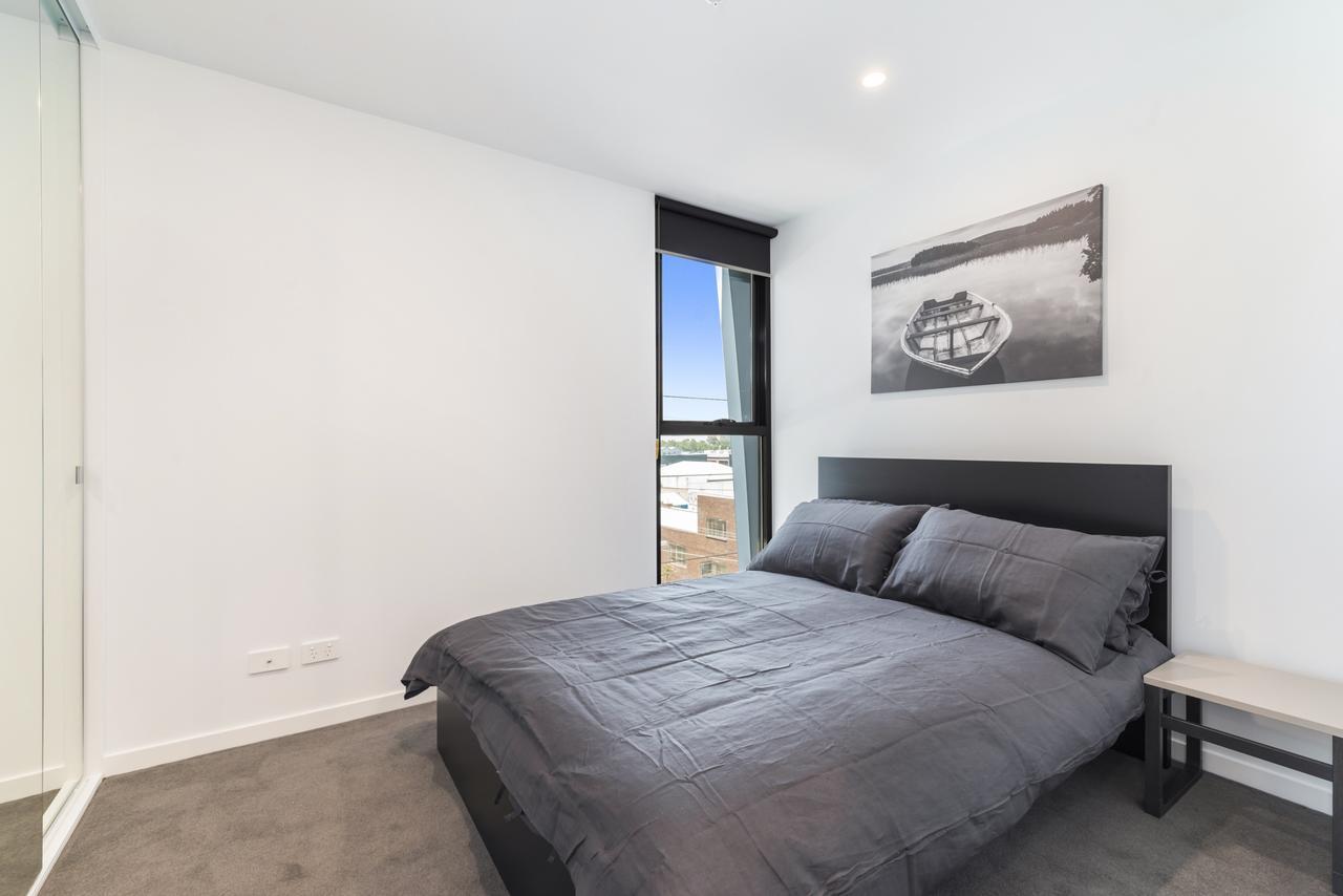 Collingwood Cribs * Melbourne
