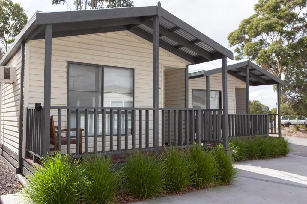 Airport Tourist Village 3* Melbourne