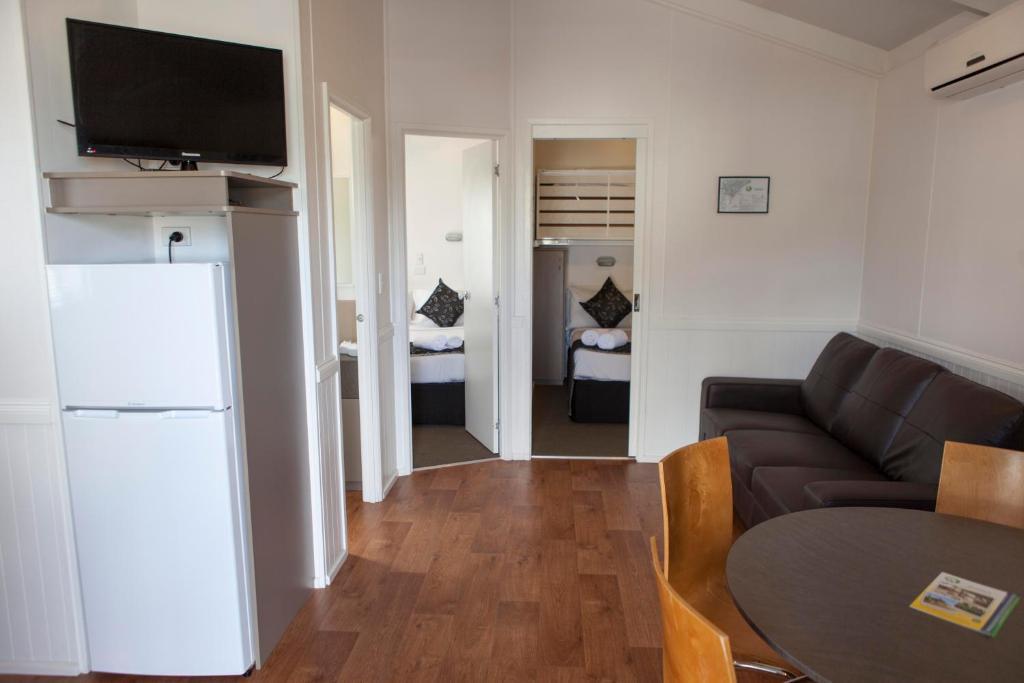 Airport Tourist Village Holiday park 3*