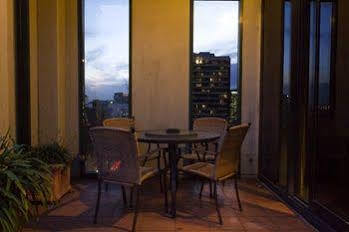 Aparthotel Riverside