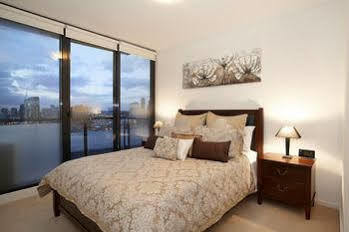 Gem Short Aparthotel Melbourne