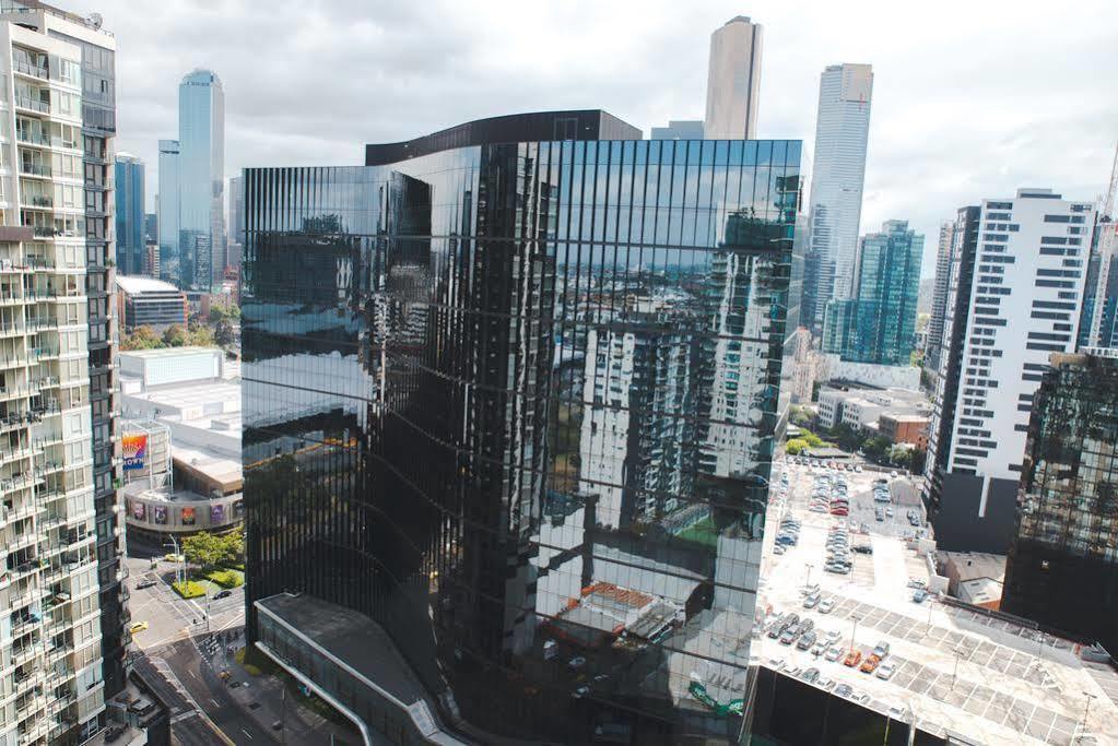 Wyndel - Southbank Views