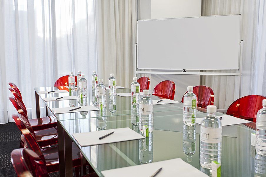 Aparthotel Mercure St Kilda Road 4*