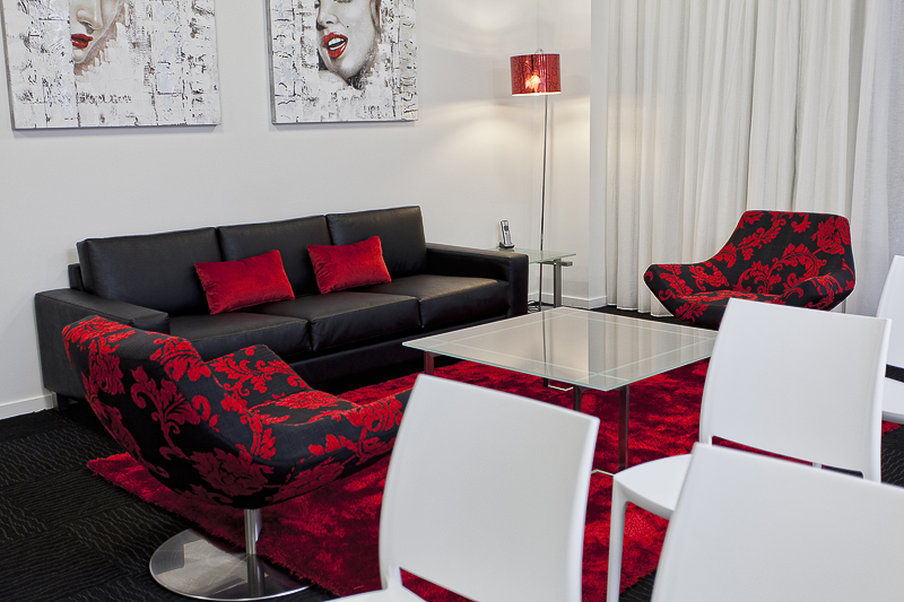 Mercure St Kilda Road 4*