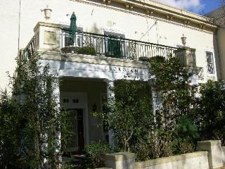Georgian Court Bed & Breakfast Melbourne