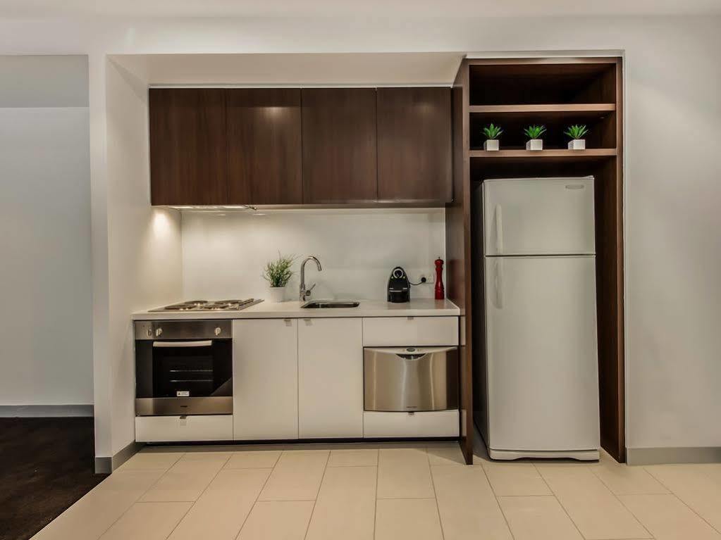 Abc Accommodation- Flinders Street Melbourne