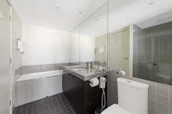 Aparthotel Docklands Private Collection - Harbour 4*