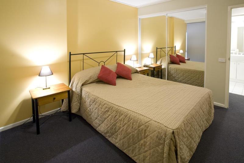 Paramount 4* Melbourne