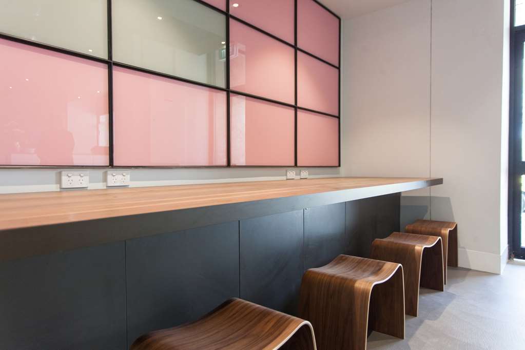 Aparthotel Abode By Easystay 4*