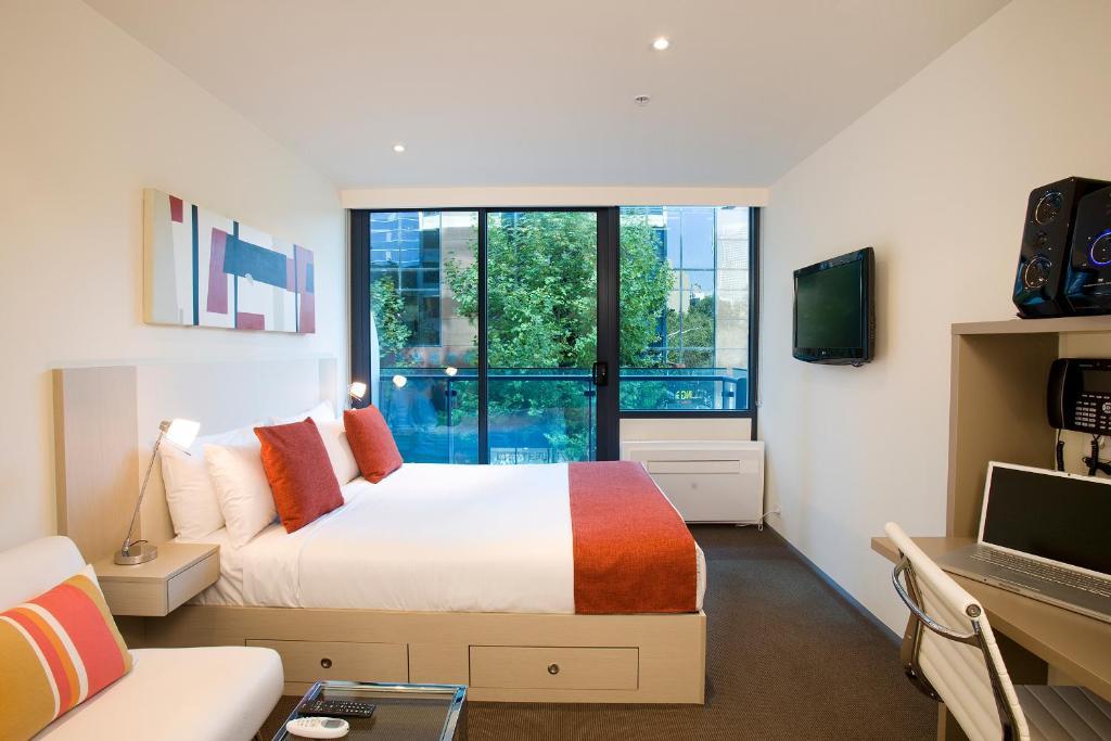 Tempo - Queen St 4* Melbourne