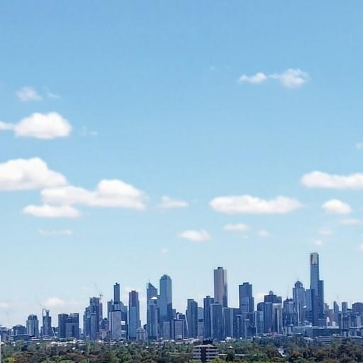 Spectacular Views Top Floor- Private Apartment. Melbourne