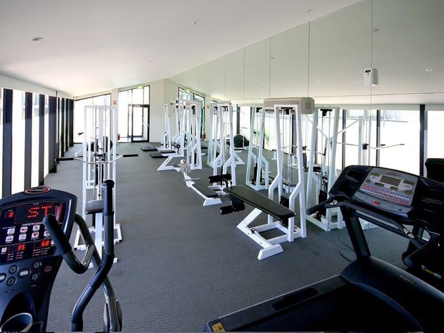 Apartment 3 Bedroom In Southbank *