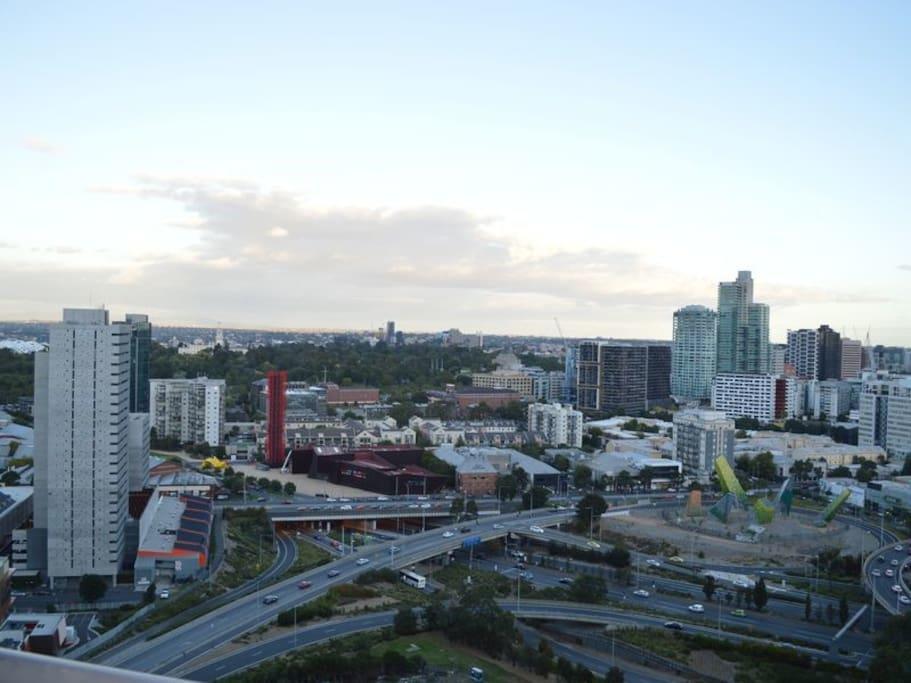 3 Bedroom In Southbank Apartment Melbourne