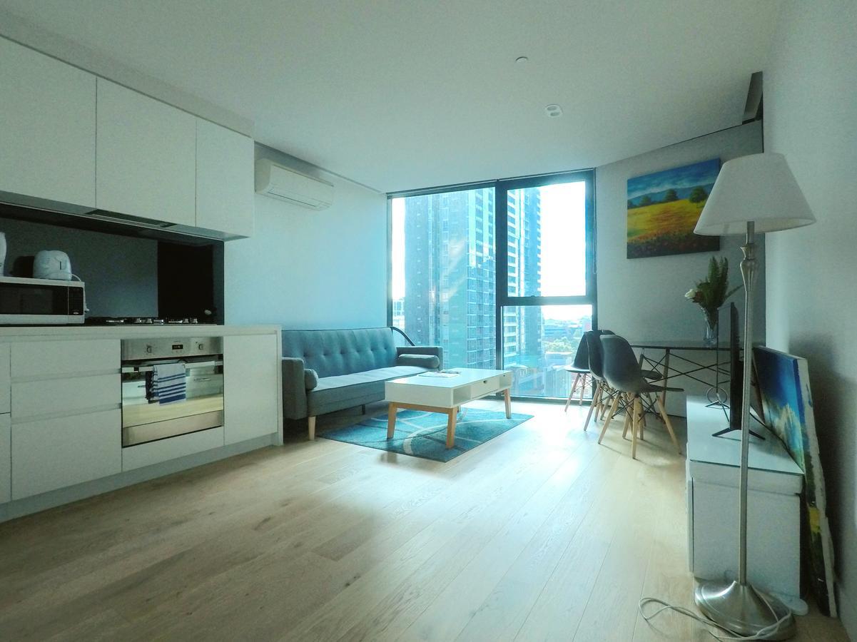 Apartment Light Tower *