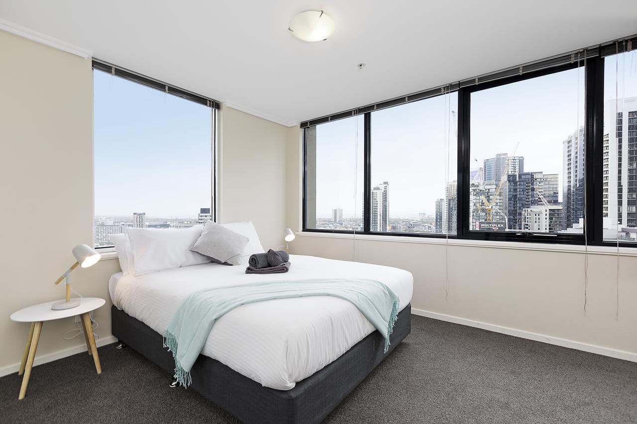 Complete Host Southpoint Apartment Melbourne