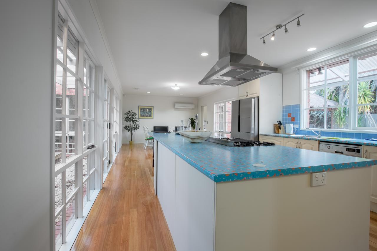 Lots Life Garden View Amazing Five Bedrooms * Melbourne