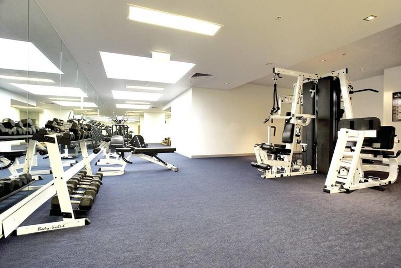 2 Beds 2 Baths Free Car Park. Behind State Library Apartment *
