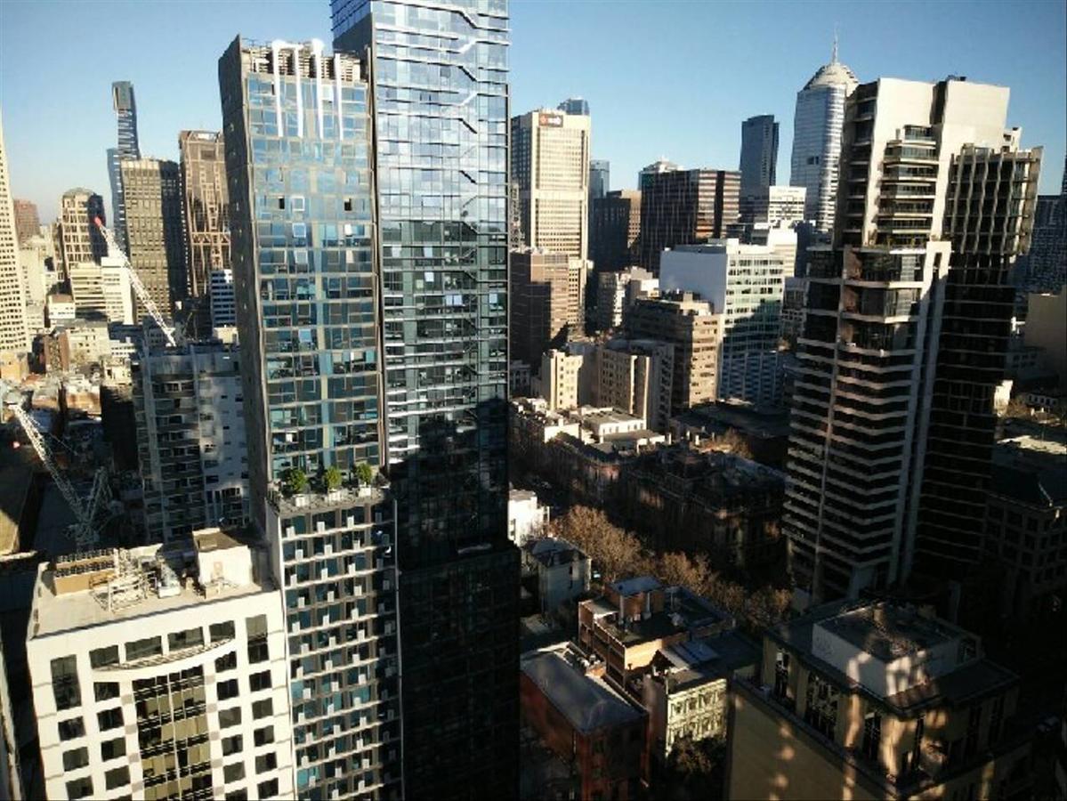 But Quiet, Free Wi-fi And Netflix * Melbourne