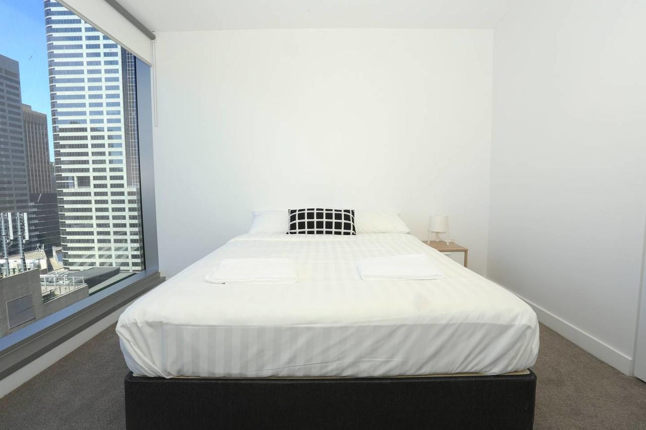 New 3 Bedrooms, Free Carpark & Wi-fi Apartment