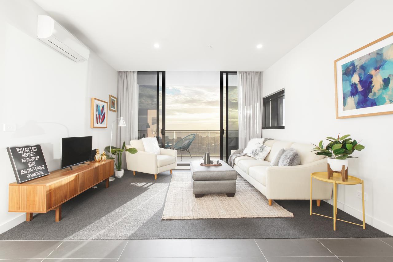 Apartment Ascent With Ocean Views By Ready Set Host Melbourne
