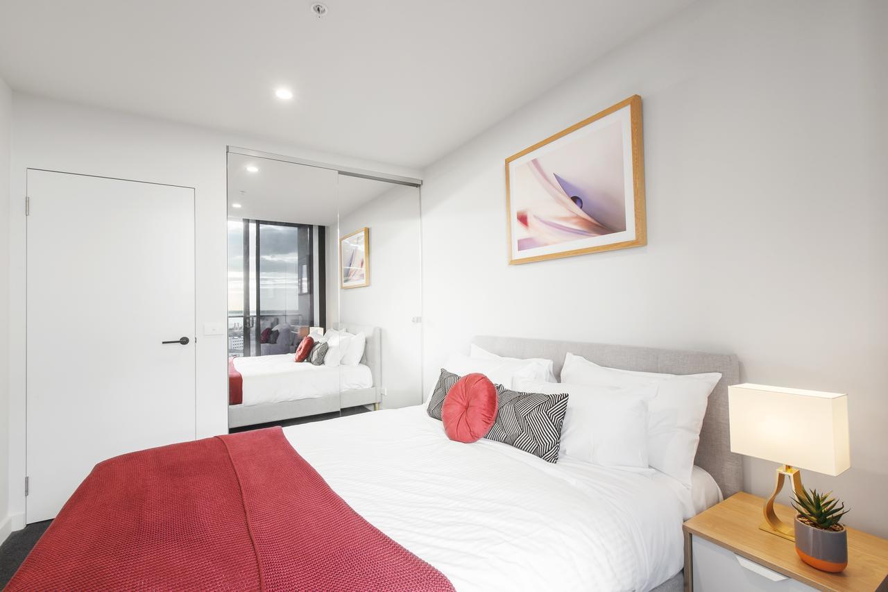 Apartment Ascent With Ocean Views By Ready Set Host