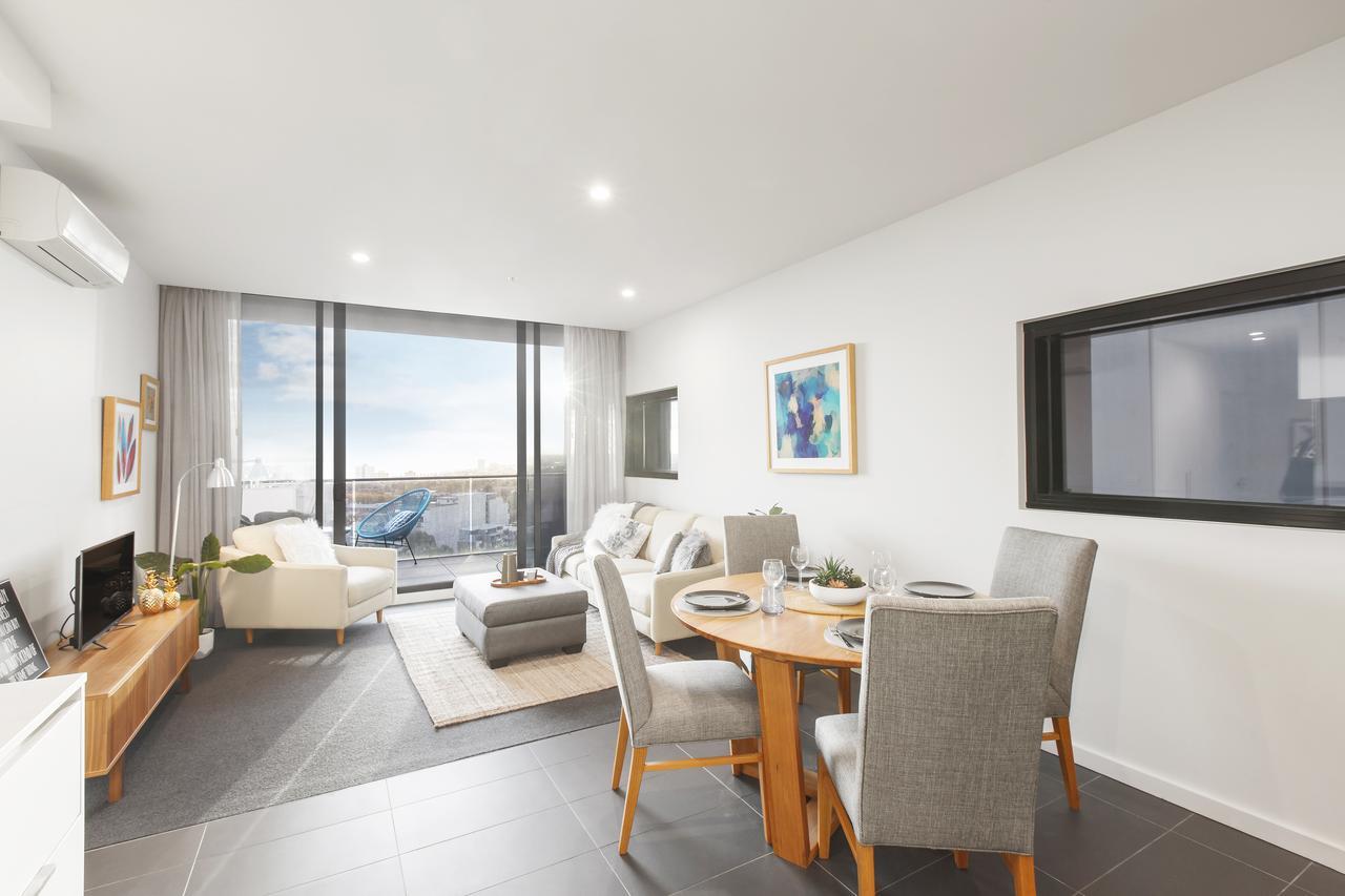 Ascent With Ocean Views By Ready Set Host