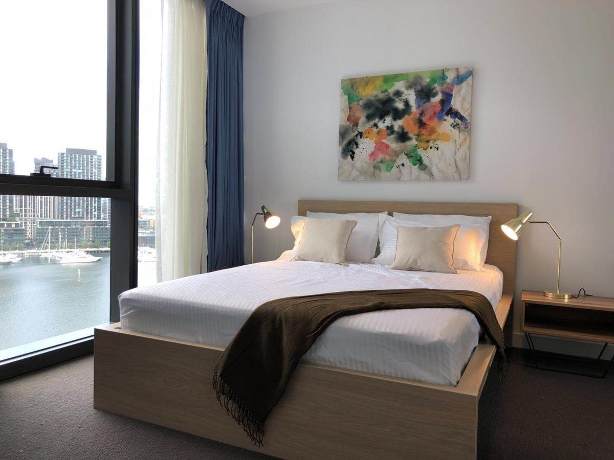 Apartment 1st Choice - Docklands Melbourne