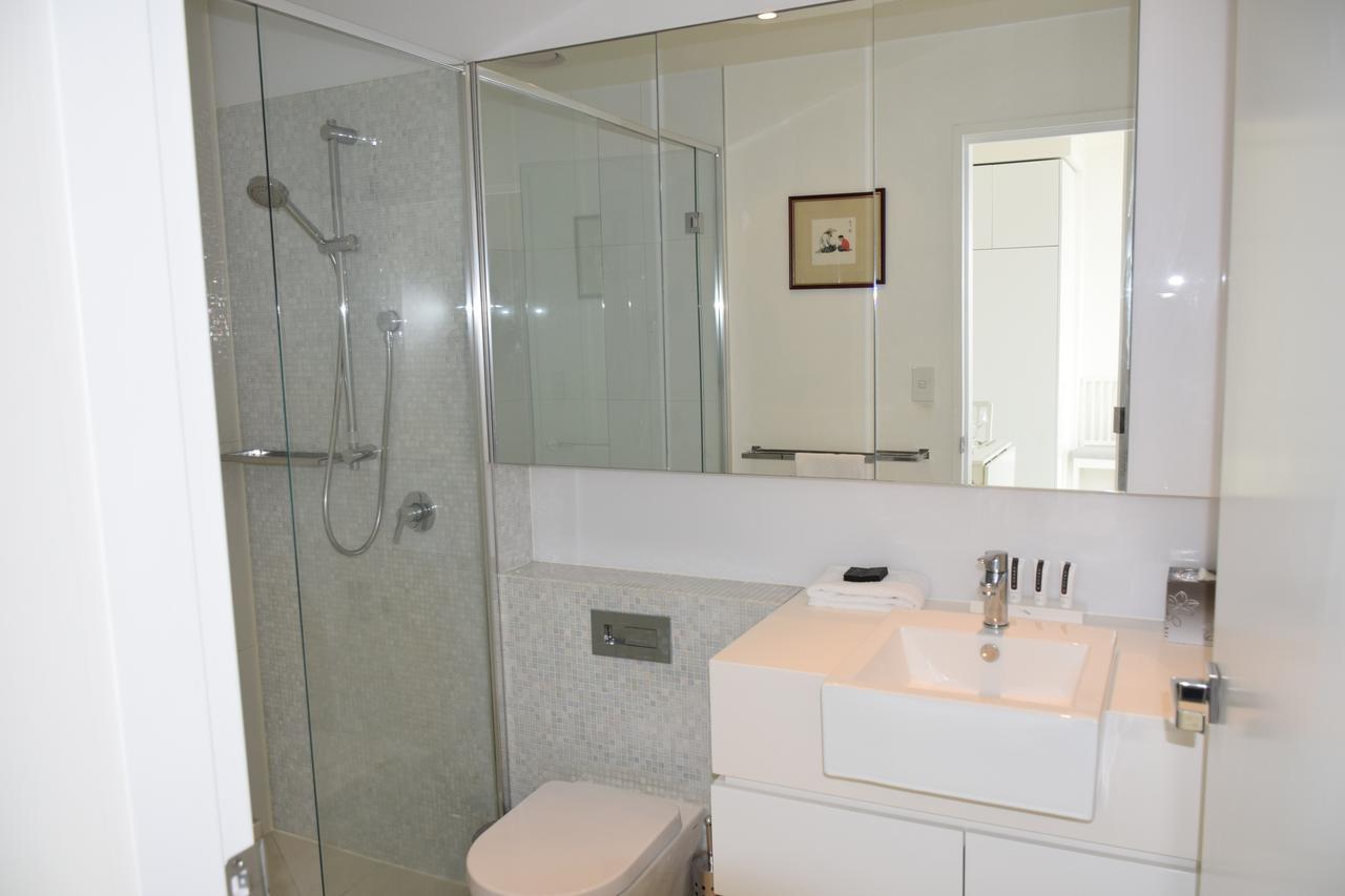 Apartment 1st Choice - Docklands
