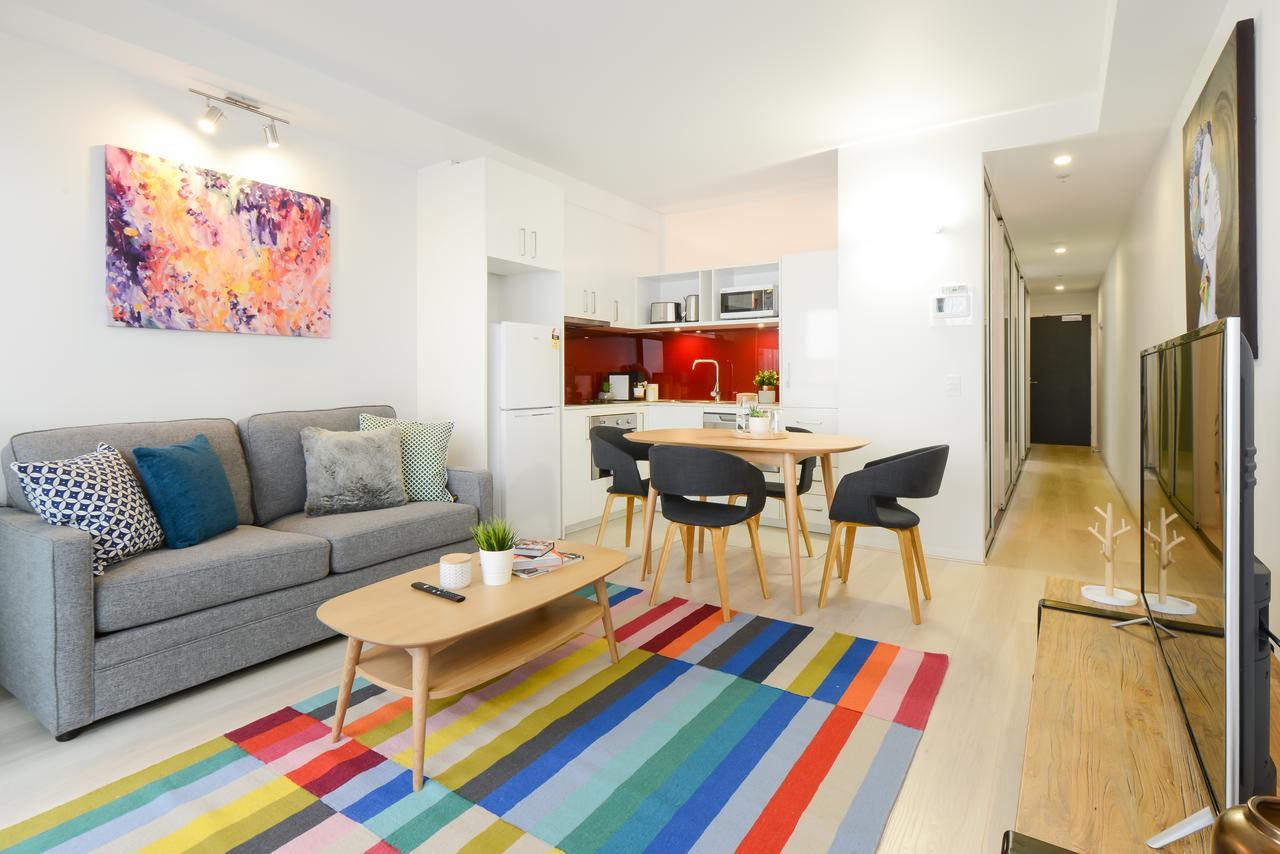 Canvas Suites On Russell Place Melbourne