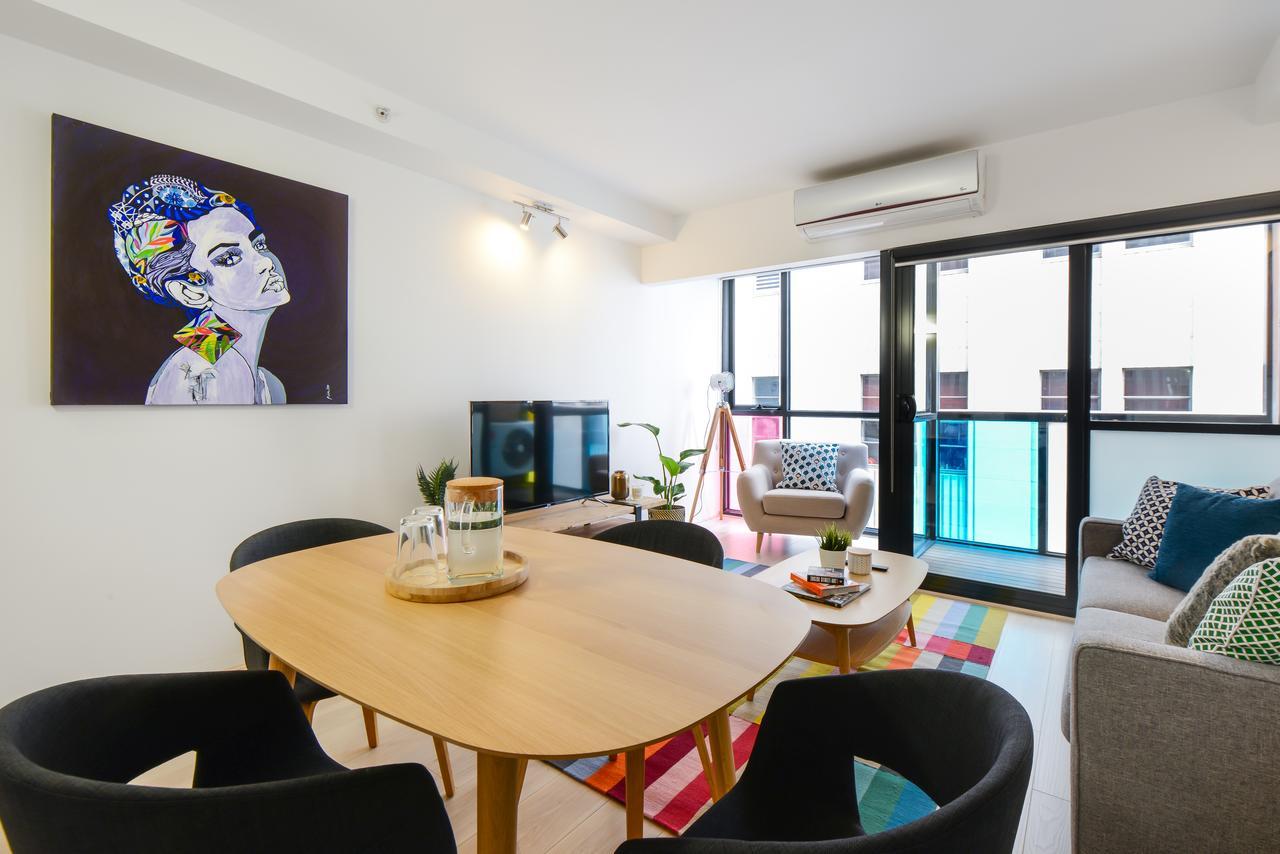 Canvas Suites On Russell Place Apartment Melbourne