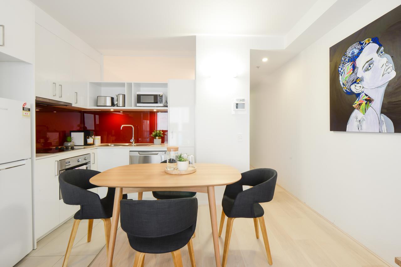 Canvas Suites On Russell Place Apartment Melbourne