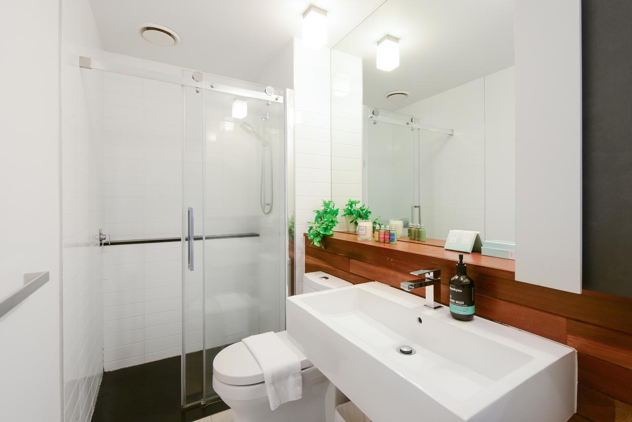 Apartment Canvas Suites On Russell Place *
