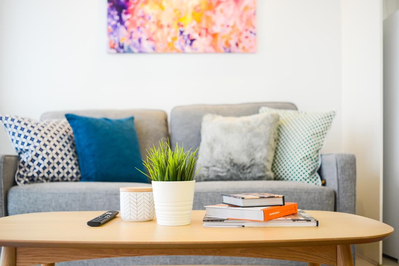 Canvas Suites On Russell Place Apartment