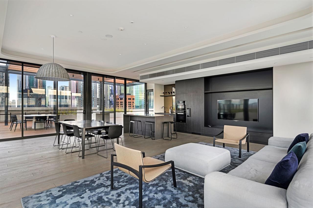 Apartment The Eminence By Cllix *