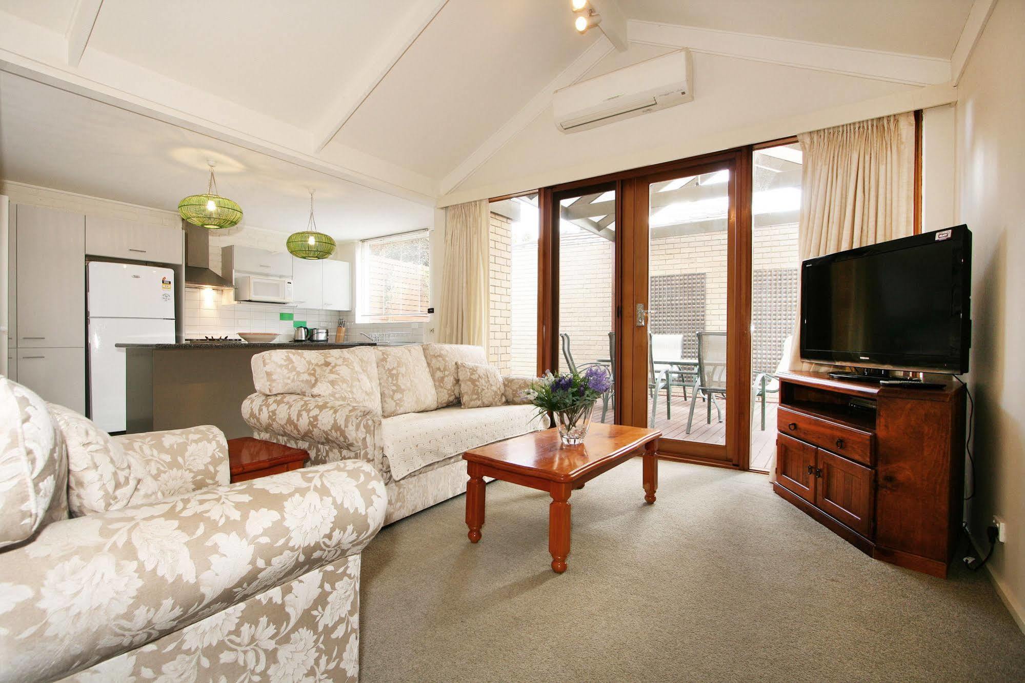 Wattle Holiday Apartment *
