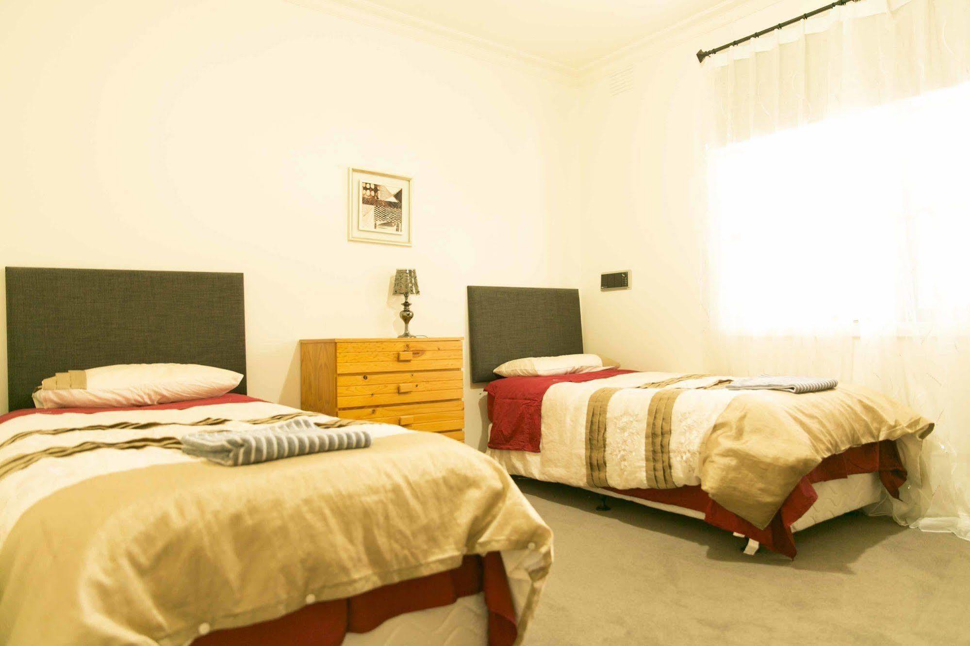 Holiday home Hawthorn House *