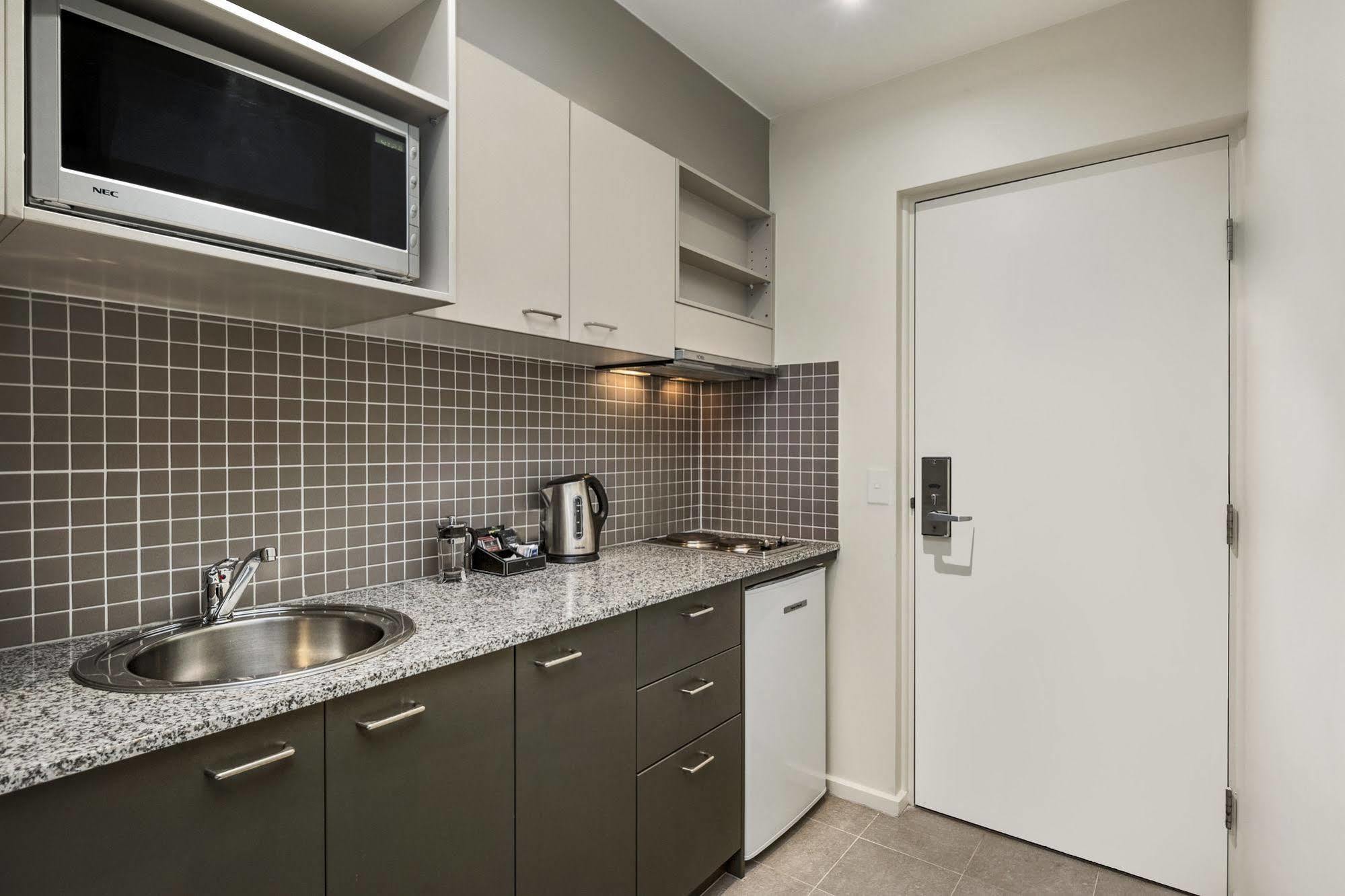 Quest Moonee Valley Aparthotel